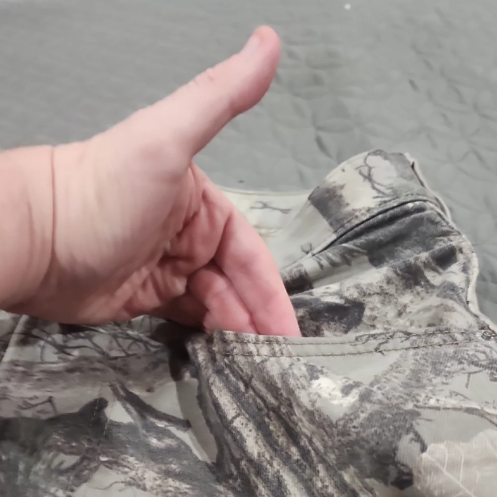 Like New Hollister Woodland Camouflage Pants - Picture 11 of 11